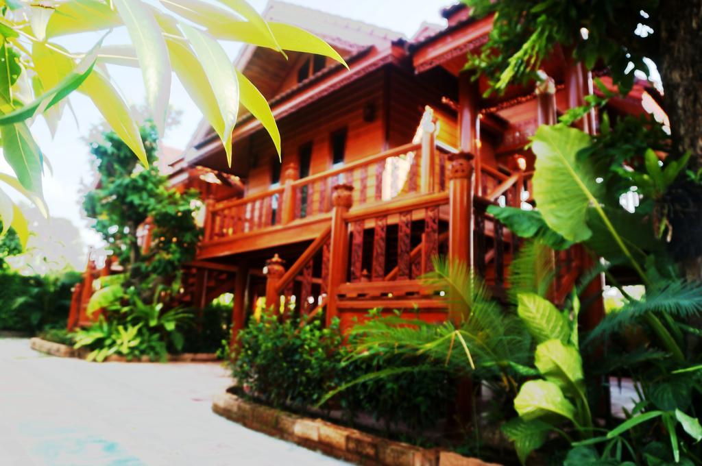 Ruen Tai Boutique Villa Phuket Exterior foto