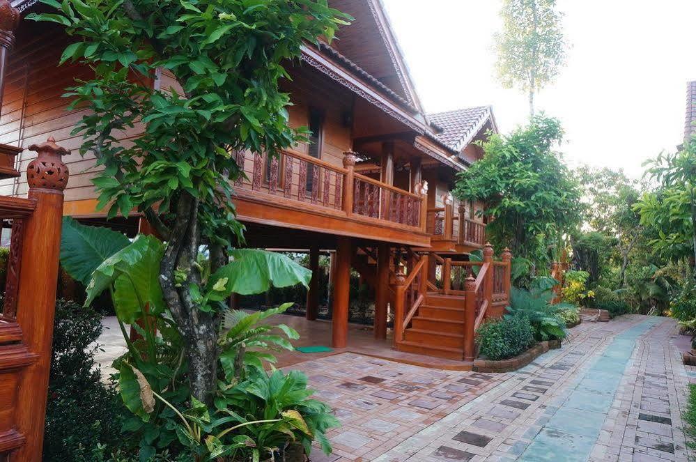 Ruen Tai Boutique Villa Phuket Exterior foto